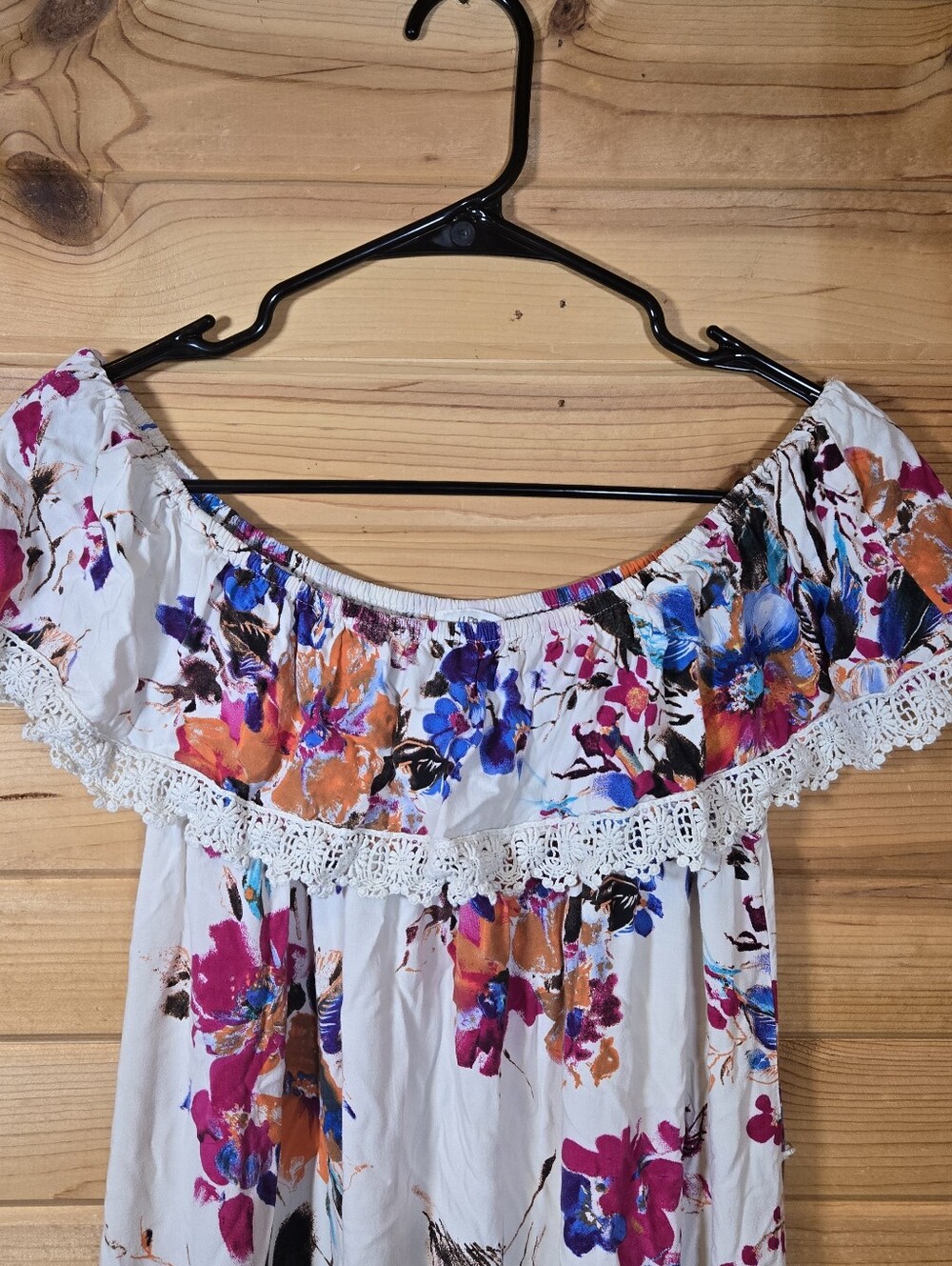 Umgee Off Shoulder Maxi Dress Vibrant Floral Crochet Trim Women's Small Boho EUC